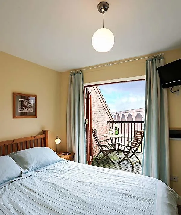 וויטבי Berry Banks Cottage בית נופש